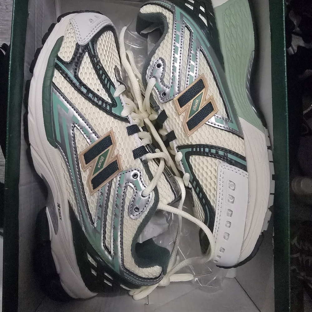 New Balance Women's Cream and Green Sneakers